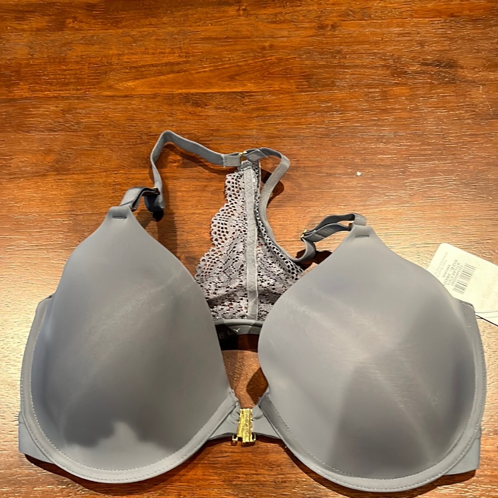 NWT Bra, Front Close, Lace Racerback, Flexible Underwire